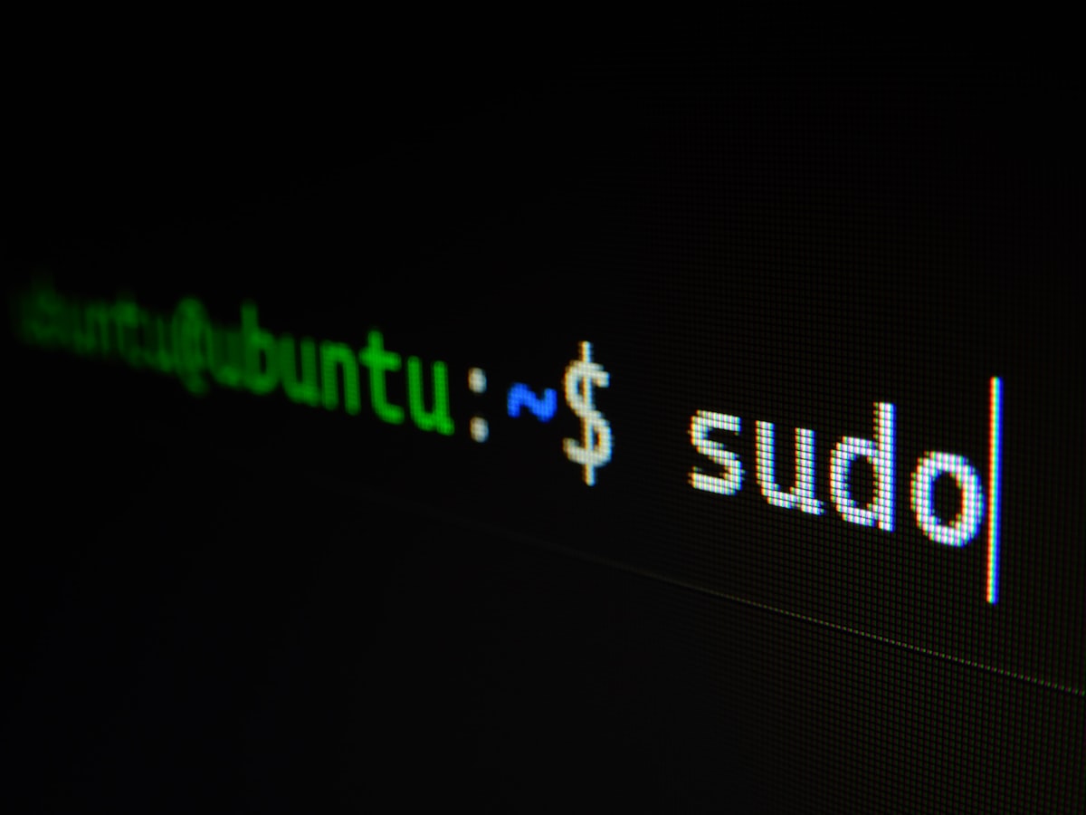 Ubuntu Terminal mit sudo-Befehl